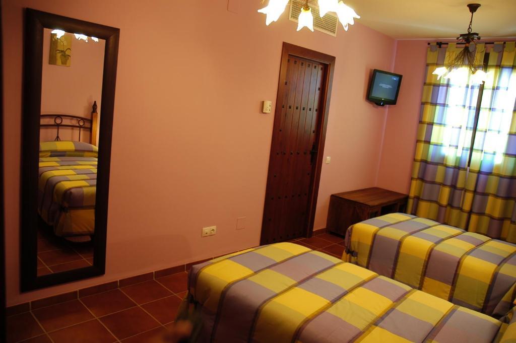 Freila Hotel Rural Los Chaparros الغرفة الصورة